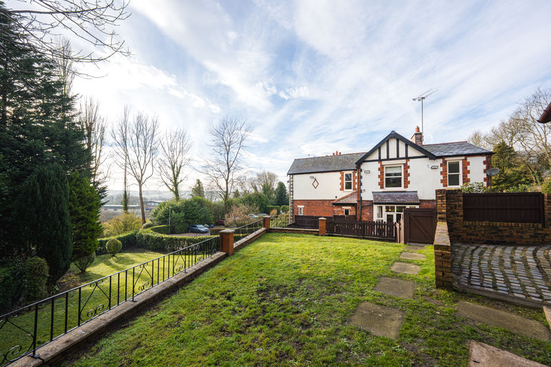 Ashfield Terrace Appley Bridge